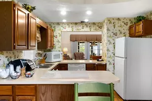 708 Santa Cruz Ln, Howey in the Hills, FL 34737 - Photo 14