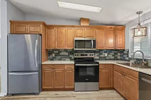 1613 Bay Meadows Ln, Lady Lake, FL 32159 - Photo 12