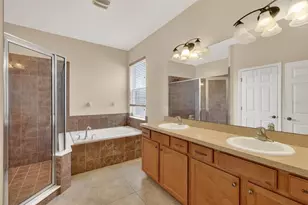 2598 Plumadore Dr, Grand Island, FL 32735 - Photo 16