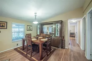 34205 Island Dr, Leesburg, FL 34788 - Photo 10