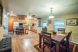 34205 Island Dr, Leesburg, FL 34788 - Photo 8