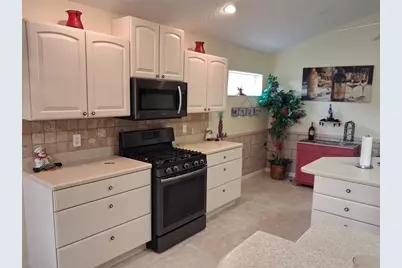 7886 SE 167th Mistwood Lane, The Villages, FL 32162 - Photo 8