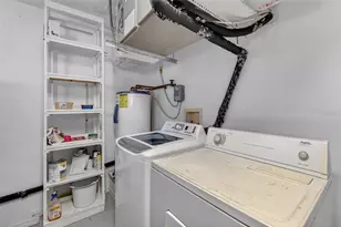 579 Juniper Way, Tavares, FL 32778 - Photo 28