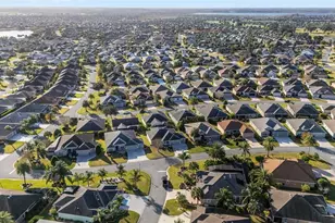 926 Long Leaf Ln, The Villages, FL 32163 - Photo 50