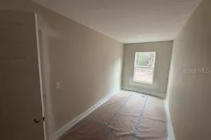 911 N 14th St, Palatka, FL 32177 - Photo 16