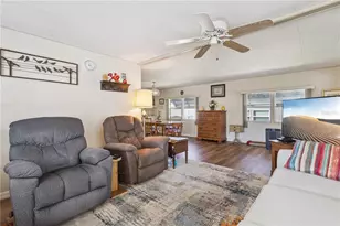 103 Poinsettia, Leesburg, FL 34748 - Photo 6