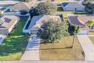 304 Grouper Dr, Kissimmee, FL 34759 - Photo 2