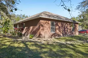 4542 Lemon St, Lady Lake, FL 32159 - Photo 30