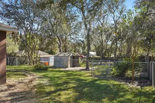 4542 Lemon St, Lady Lake, FL 32159 - Photo 10