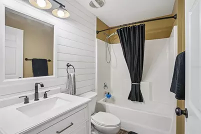 4542 Lemon Street, Lady Lake, FL 32159 - Photo 20
