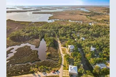 12123 W Bald Eagle Court, Crystal River, FL 34429 - Photo 2