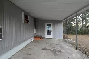 440 Alma St, Lady Lake, FL 32159 - Photo 2