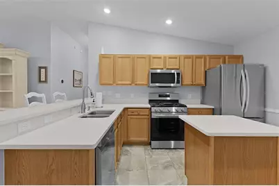 2306 Oak Bend Place, The Villages, FL 32162 - Photo 16