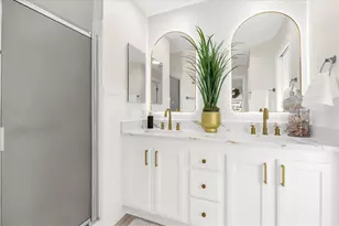 3433 Worth Cir, The Villages, FL 32162 - Photo 14