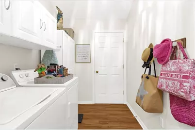 3433 Worth Circle, The Villages, FL 32162 - Photo 16