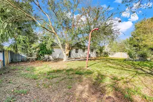 37032 Grays Airport Rd, Lady Lake, FL 32159 - Photo 24