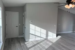 2275 W Eric Dr, Citrus Springs, FL 34434 - Photo 10