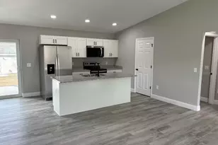 2291 W Eric Dr, Citrus Springs, FL 34434 - Photo 12