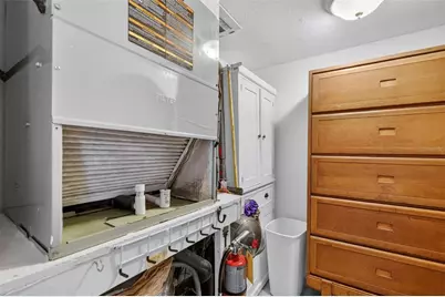 225 E 10th Avenue #E-2, Mount Dora, FL 32757 - Photo 32