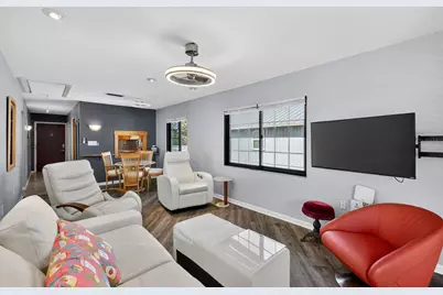 225 E 10th Avenue #E-2, Mount Dora, FL 32757 - Photo 12