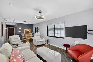 225 E 10th Ave, Mount Dora, FL 32757 - Photo 12