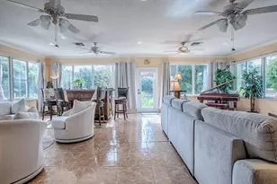 17300 SE 91st Lee Ave, The Villages, FL 32162 - Photo 12