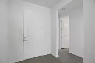 17477 Valleywood Pkwy, Land O Lakes, FL 34638 - Photo 12