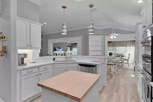 2211 Bachman Path, The Villages, FL 32162 - Photo 14