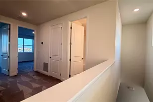 9230 Gulf Hvn Dr, Parrish, FL 34219 - Photo 10