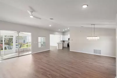 3919 Plantation Boulevard, Leesburg, FL 34748 - Photo 2