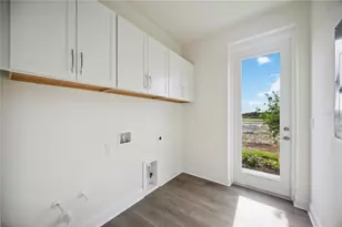 204 Eagleston Ln, Lakewood Ranch, FL 34240 - Photo 16