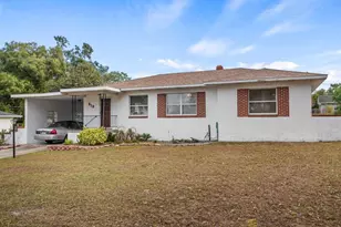 510 N Palm Ave, Howey in the Hills, FL 34737 - Photo 6