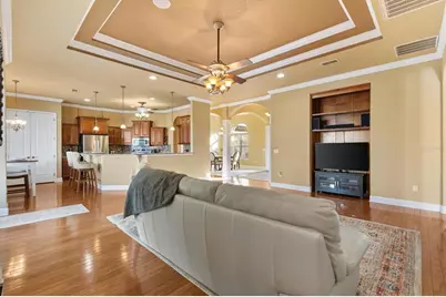 527 Dowling Circle, Lady Lake, FL 32159 - Photo 14