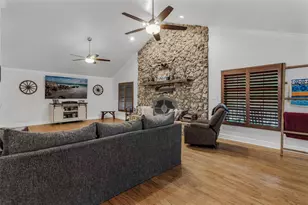 5100 Griffin View Dr, Lady Lake, FL 32159 - Photo 12