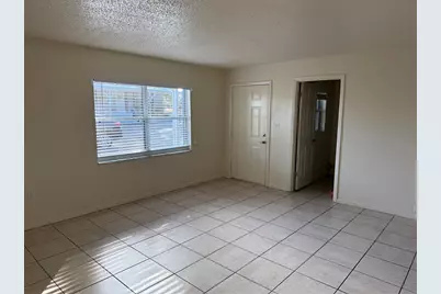 822 S Lone Oak Drive #B, Leesburg, FL 34748 - Photo 4
