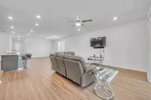 4249 Beargrass St, Clermont, FL 34714 - Photo 18