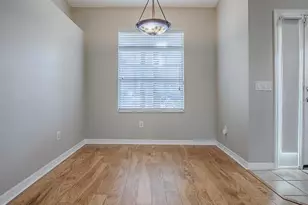 5318 Edgewater Way, Oxford, FL 34484 - Photo 4