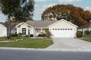 915 Ramos Dr, The Villages, FL 32159 - Photo 1