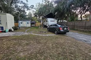 24950 SE 167th Pl, Umatilla, FL 32784 - Photo 18