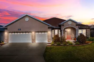 10921 SE 168TH Loop, Summerfield, FL 34491 - Photo 2