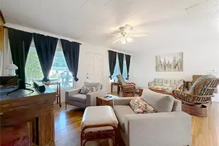 114 Park Ave, Fruitland Park, FL 34731 - Photo 10
