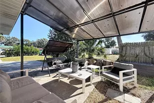 114 Park Ave, Fruitland Park, FL 34731 - Photo 32