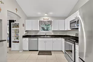 1215 San Bernadino Way, The Villages, FL 32159 - Photo 16