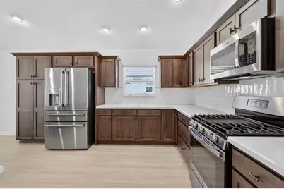 4624 Wightman Circle, The Villages, FL 32163 - Photo 6