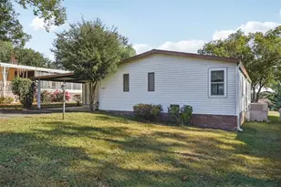 1409 Torrey Pines Dr, The Villages, FL 32159 - Photo 4