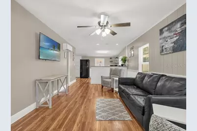 1214 E Caroline Street, Tavares, FL 32778 - Photo 2
