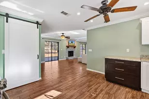 2405 SE 157th Lane Rd, Summerfield, FL 34491 - Photo 14