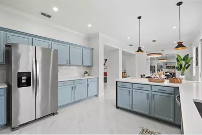 117 Forest View Court, Davenport, FL 33896 - Photo 10