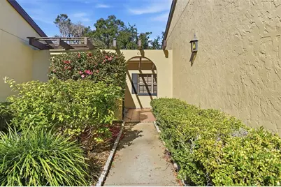 1111 Lakeshore Drive #C4, Eustis, FL 32726 - Photo 4