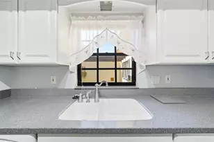 1111 Lakeshore Dr, Eustis, FL 32726 - Photo 24